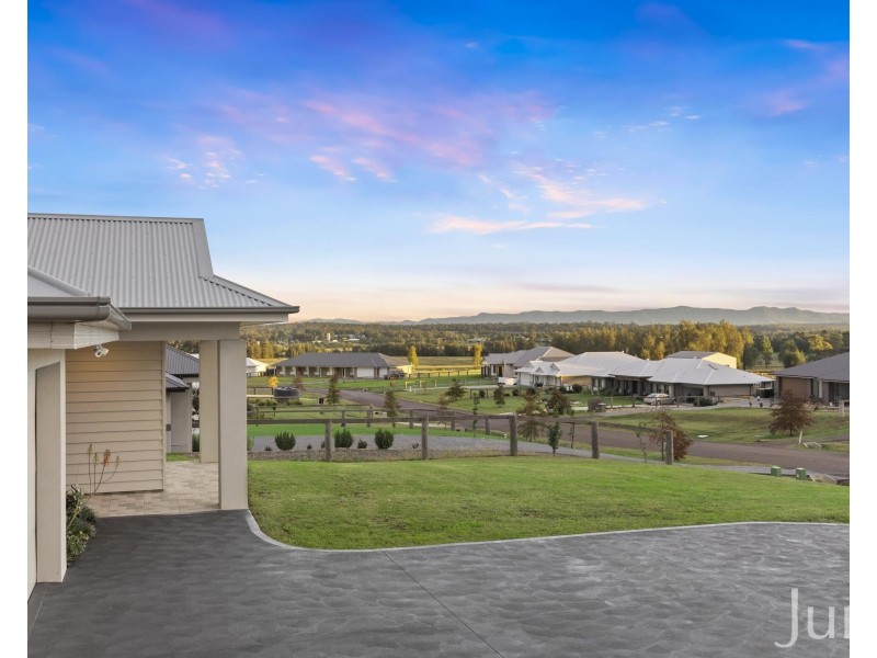 32 Pin Oak Circuit, Branxton NSW 2335
