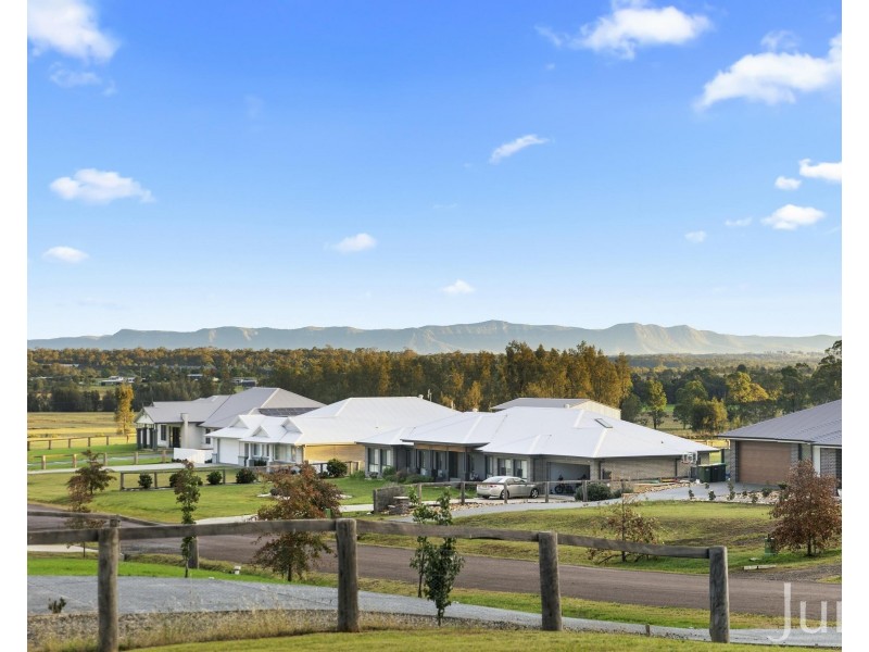32 Pin Oak Circuit, Branxton NSW 2335