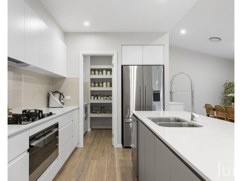32 Pin Oak Circuit, Branxton NSW 2335