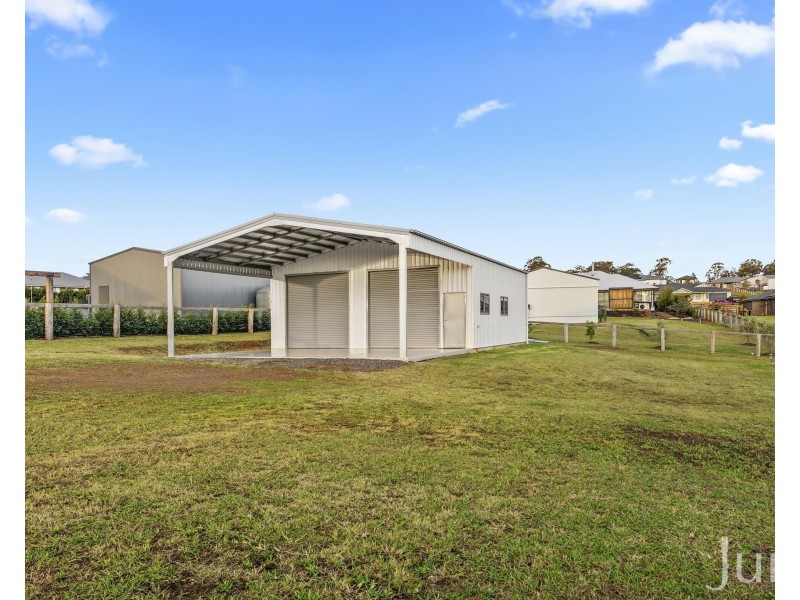 32 Pin Oak Circuit, Branxton NSW 2335
