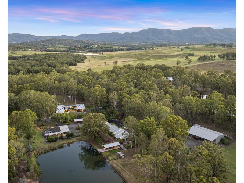 72 Gillards Road, Pokolbin NSW 2320