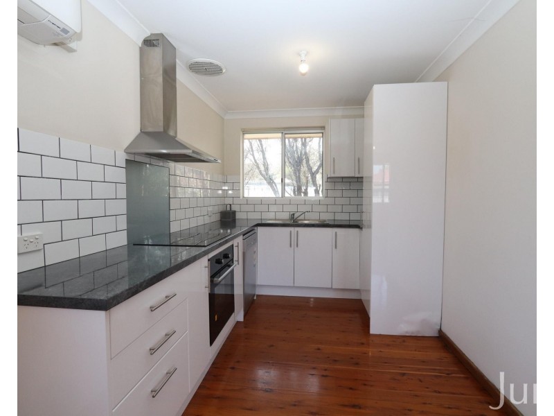 4/8 Clare Street, Cessnock NSW 2325