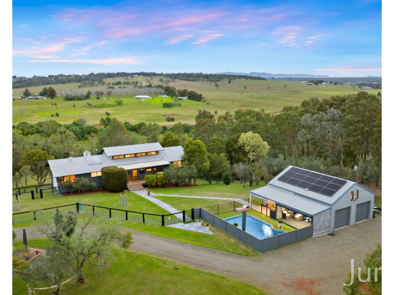 290 Stanhope Road, Elderslie NSW 2335