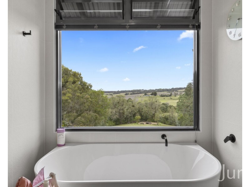 290 Stanhope Road, Elderslie NSW 2335