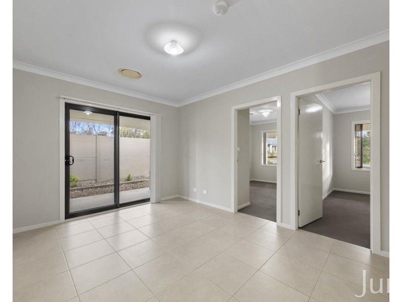 9 Abberton Parkway, North Rothbury NSW 2335