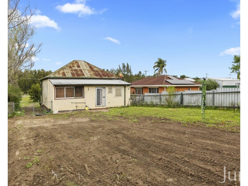 101 New England Highway, Greta NSW 2334