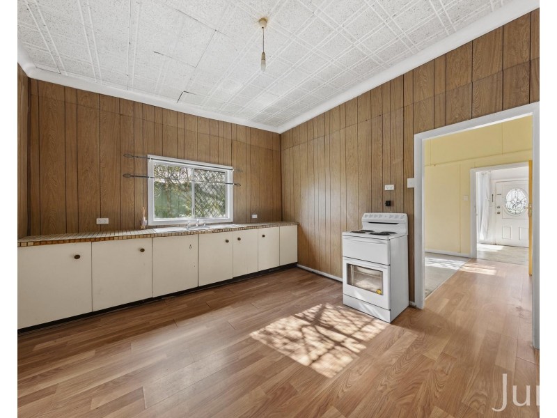 3 John Street, Abermain NSW 2326