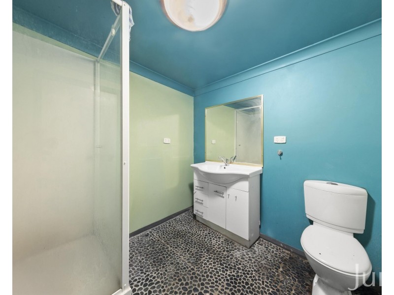 1542 Wine Country Drive, North Rothbury NSW 2335