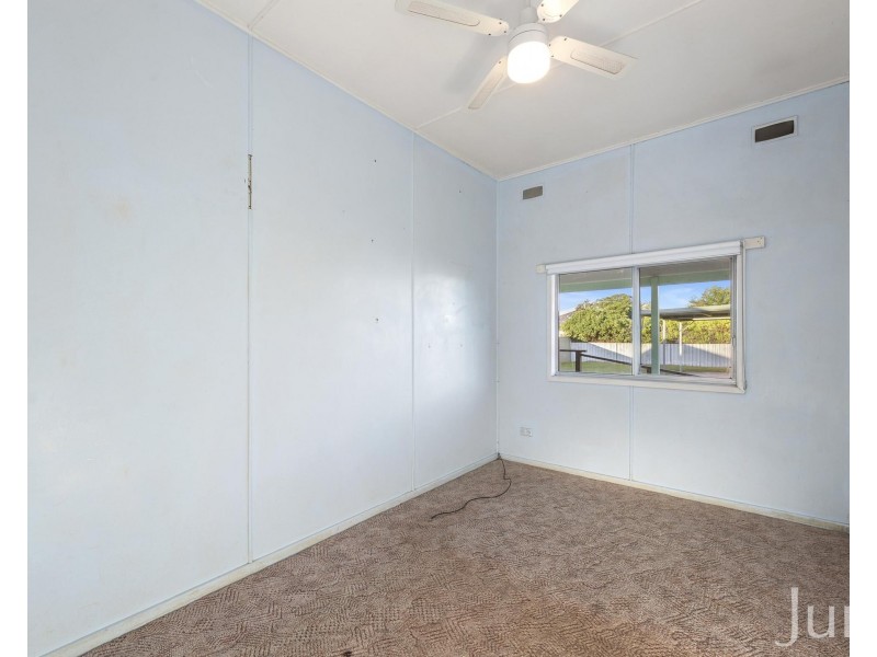 9 Barrett Avenue, Cessnock NSW 2325