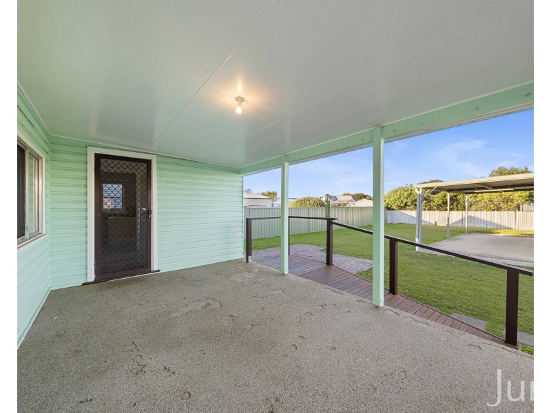 9 Barrett Avenue, Cessnock NSW 2325