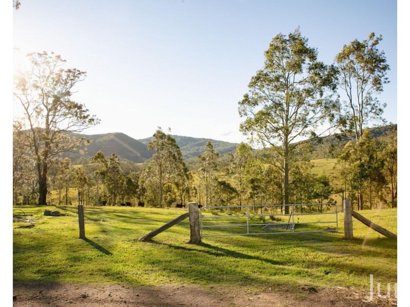 60 Blue Bonnet Road, Lambs Valley NSW 2335