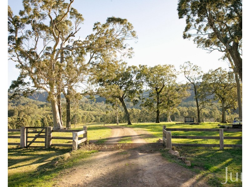 60 Blue Bonnet Road, Lambs Valley NSW 2335