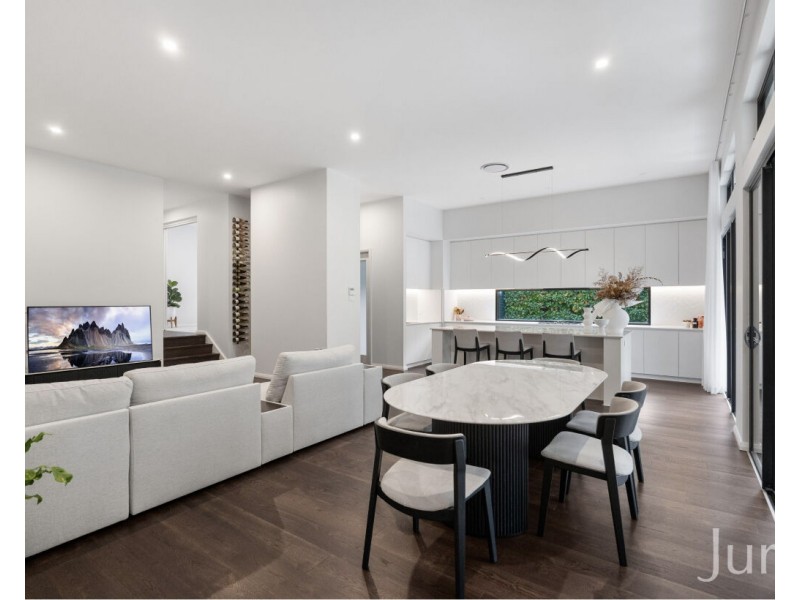 22 Liquid Amber Access, Pokolbin NSW 2320
