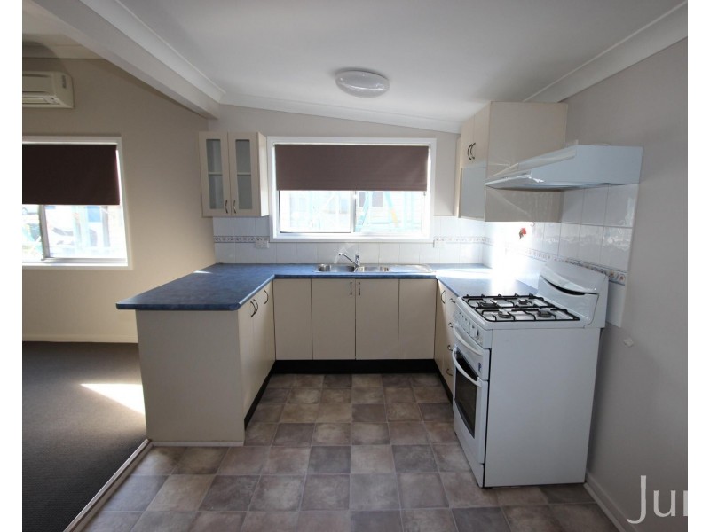 43 Hall Street, Cessnock NSW 2325