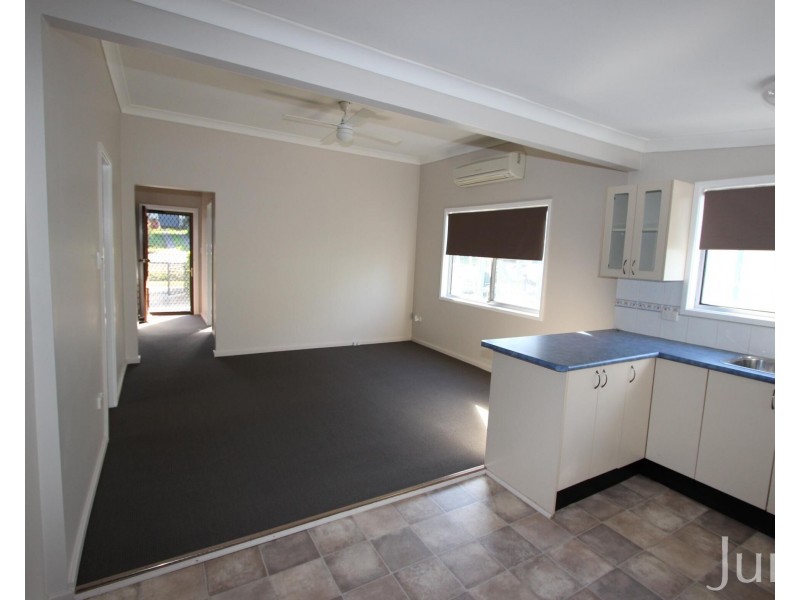 43 Hall Street, Cessnock NSW 2325