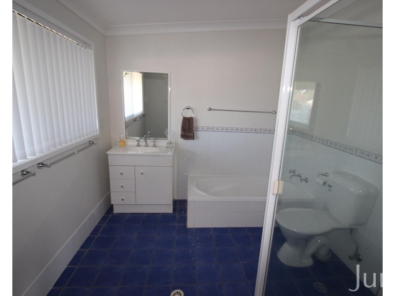 43 Hall Street, Cessnock NSW 2325