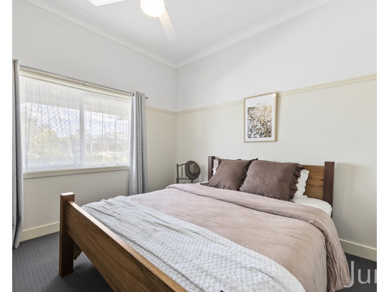 10 Scott Street, North Rothbury NSW 2335