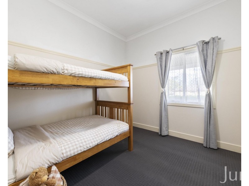 10 Scott Street, North Rothbury NSW 2335