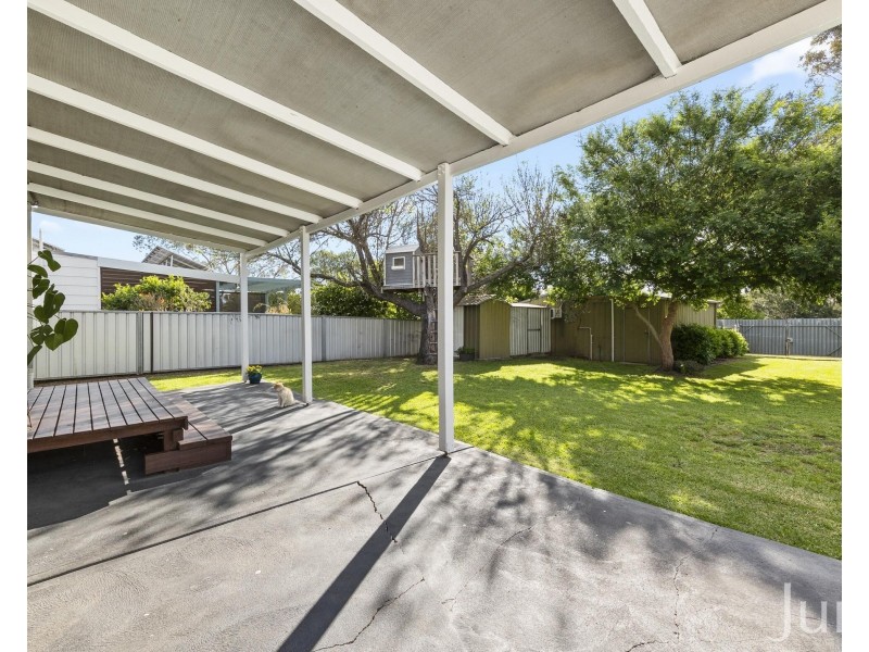 10 Scott Street, North Rothbury NSW 2335