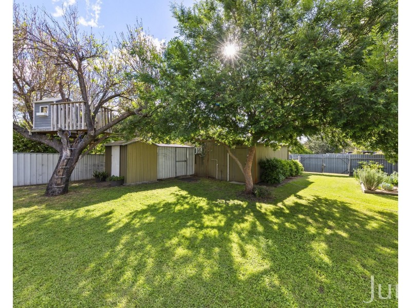 10 Scott Street, North Rothbury NSW 2335