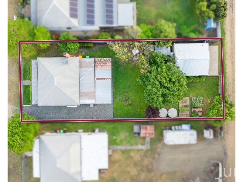 10 Scott Street, North Rothbury NSW 2335
