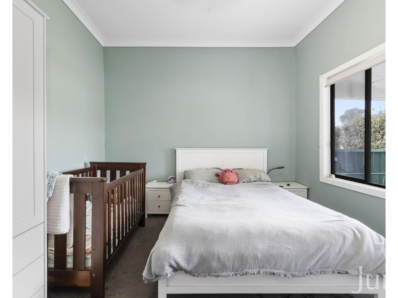 32 Mount View Road, Cessnock NSW 2325