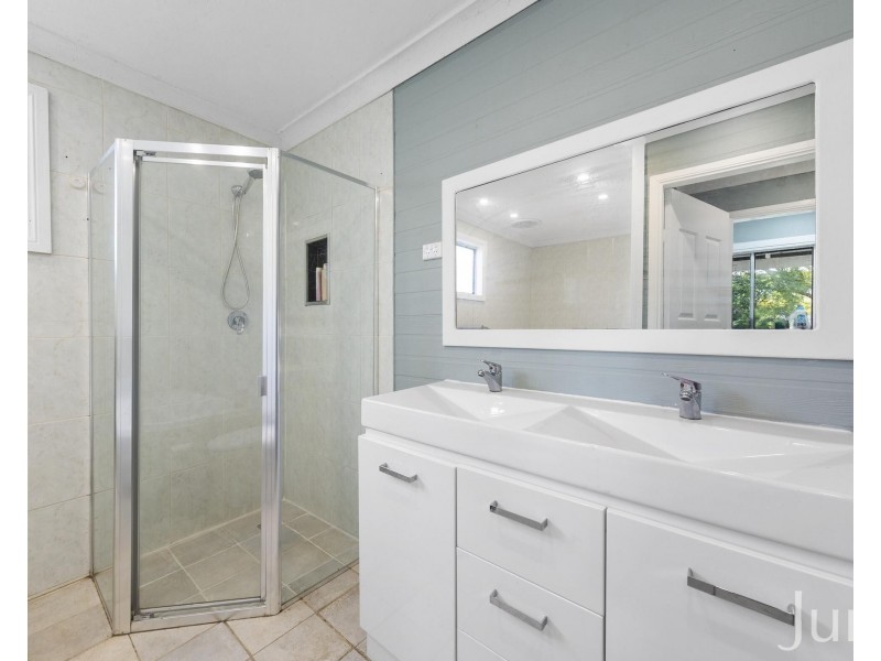 32 Mount View Road, Cessnock NSW 2325
