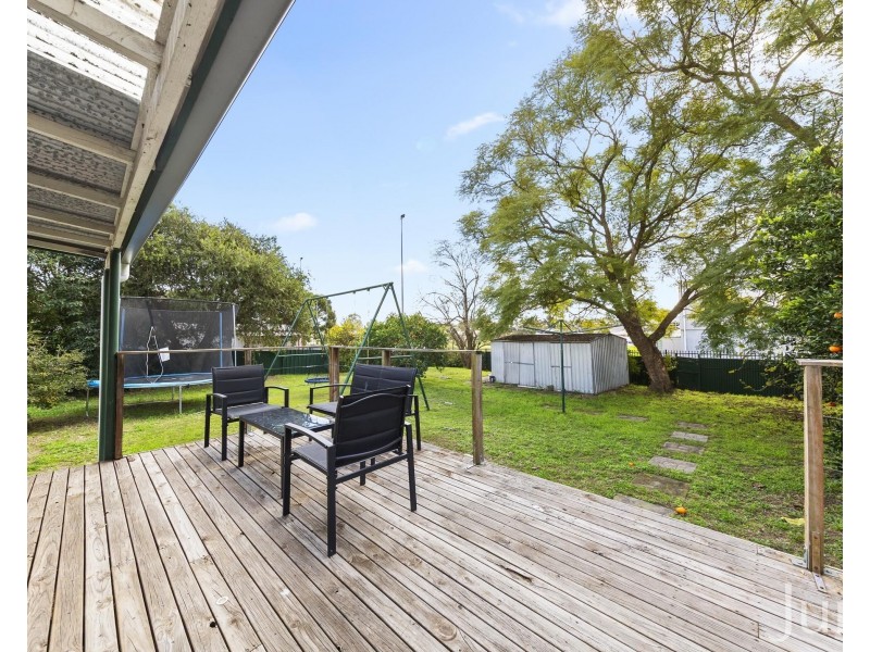 32 Mount View Road, Cessnock NSW 2325