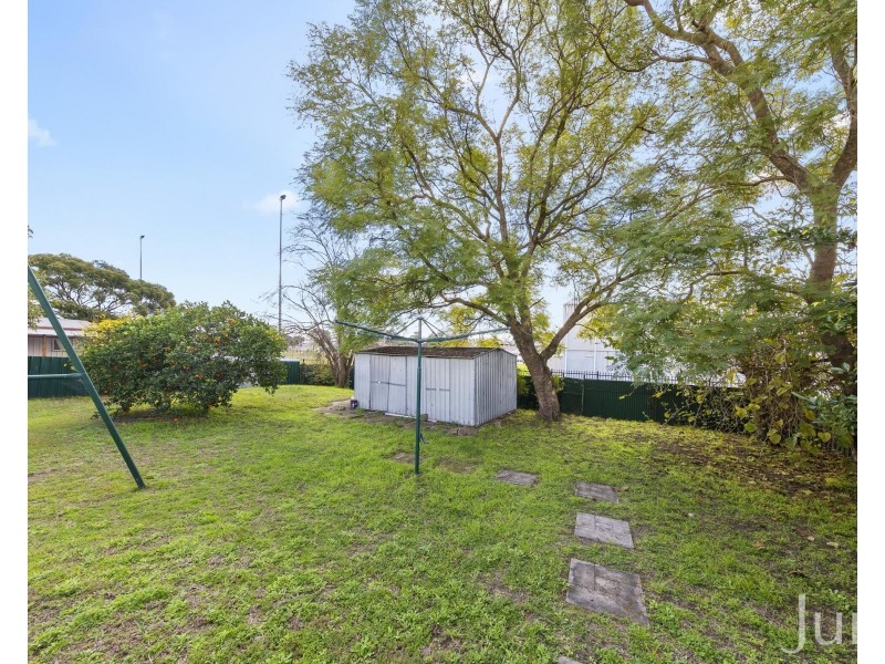 32 Mount View Road, Cessnock NSW 2325