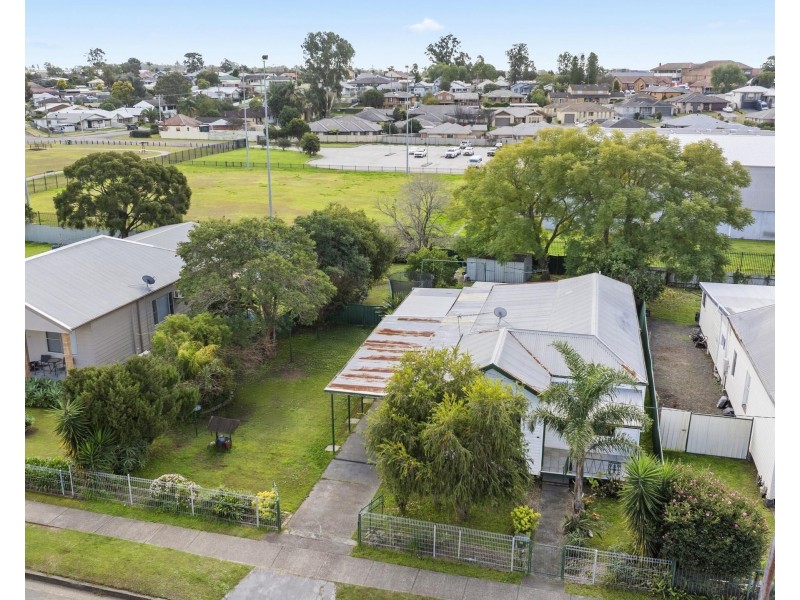 32 Mount View Road, Cessnock NSW 2325