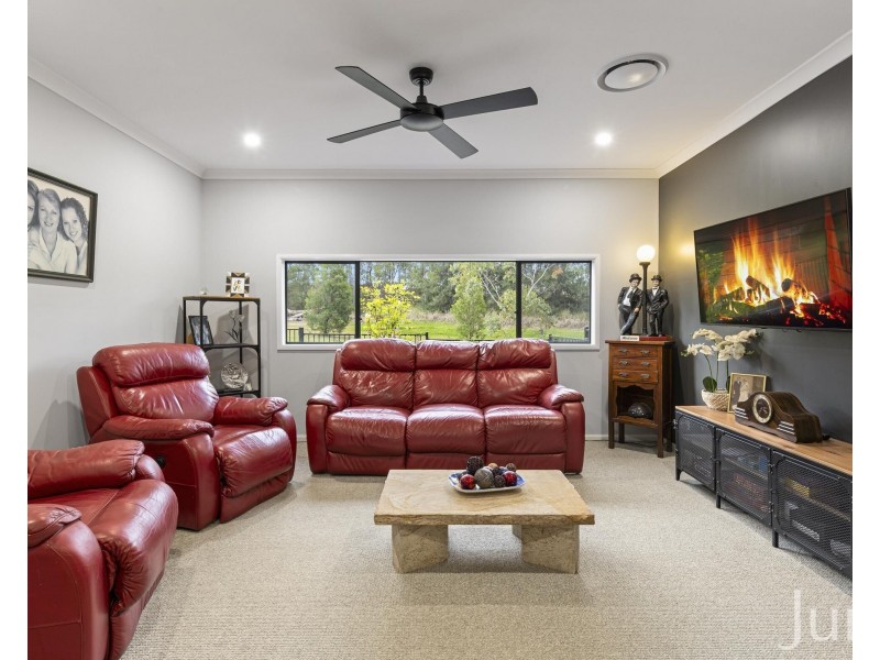 9 Carnoustie Close, Cessnock NSW 2325