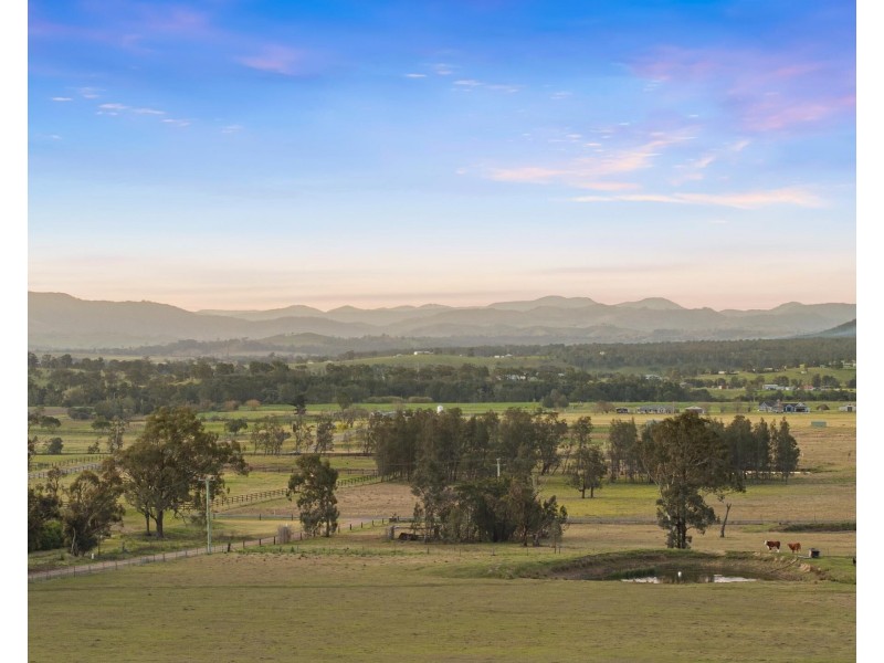 627 Standen Drive, Lower Belford NSW 2335