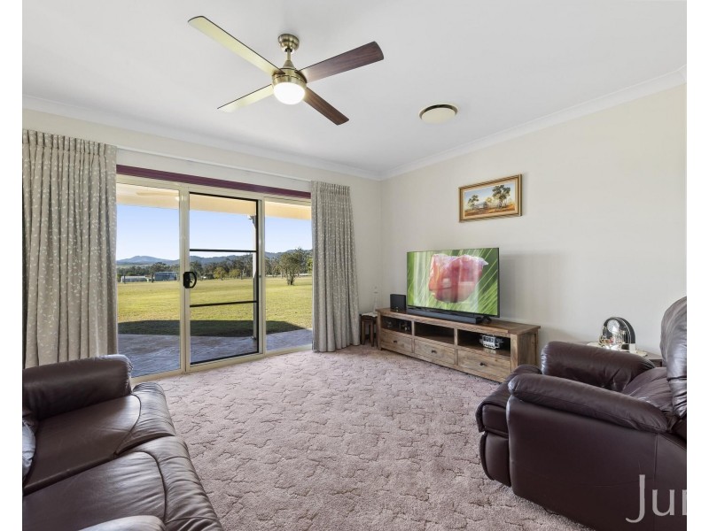 627 Standen Drive, Lower Belford NSW 2335
