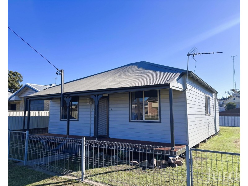2 Maclean Street, Cessnock NSW 2325