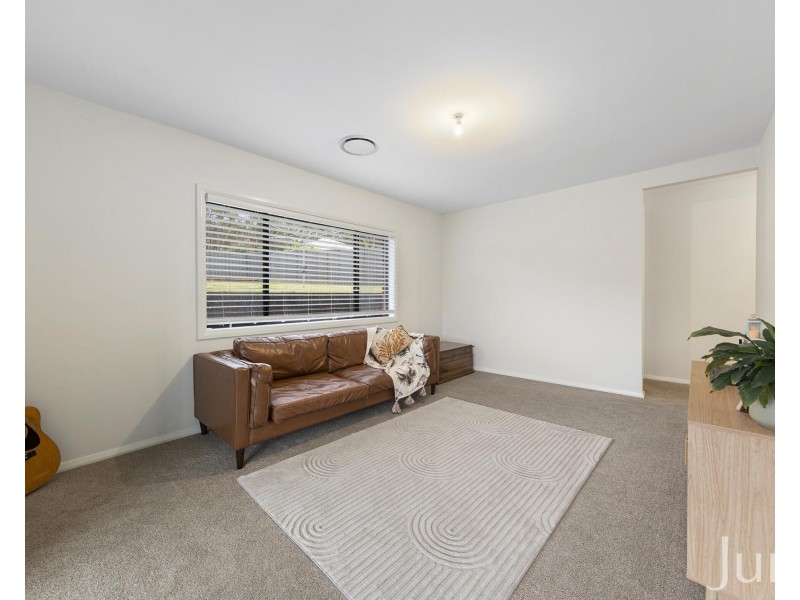 4 Waterfort Close, Bellbird NSW 2325