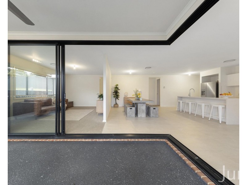 4 Waterfort Close, Bellbird NSW 2325