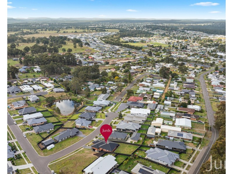 4 Waterfort Close, Bellbird NSW 2325