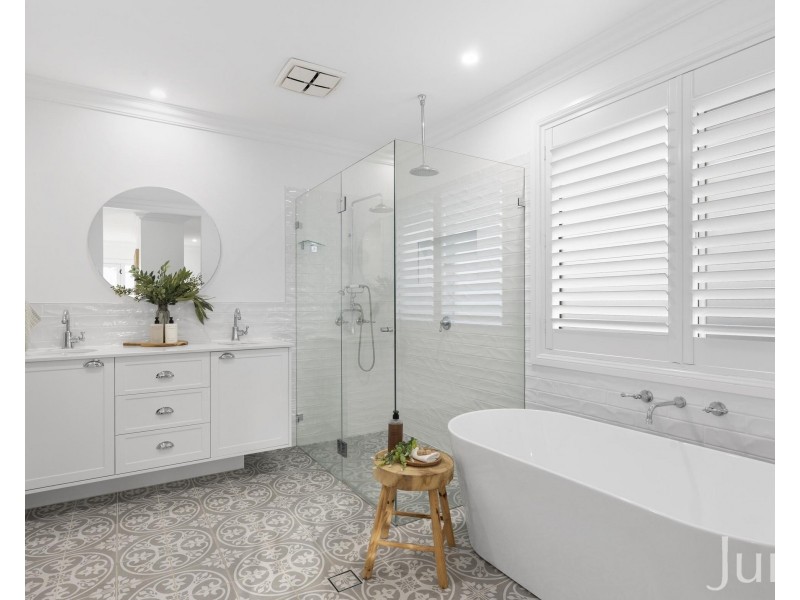 57 Jamieson Drive, North Rothbury NSW 2335