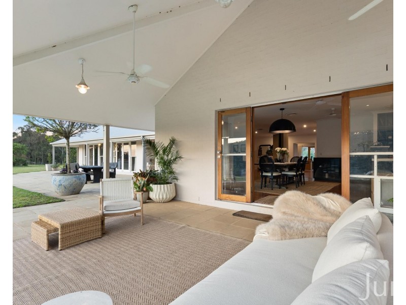 141 Camp Road, Lovedale NSW 2325