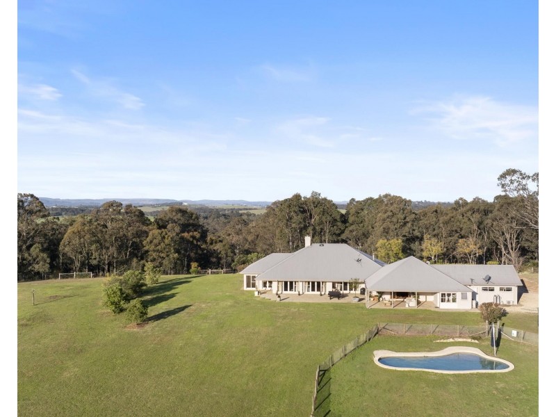 141 Camp Road, Lovedale NSW 2325