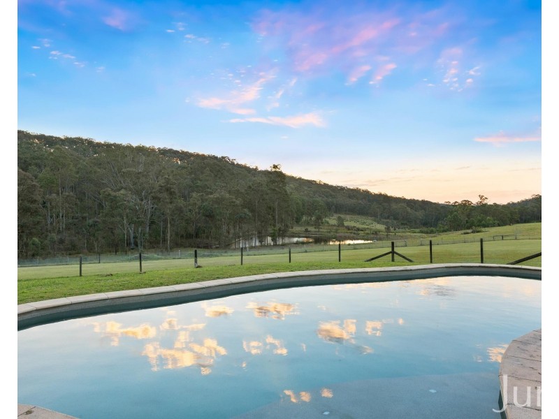 141 Camp Road, Lovedale NSW 2325