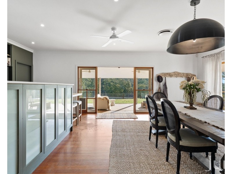 141 Camp Road, Lovedale NSW 2325
