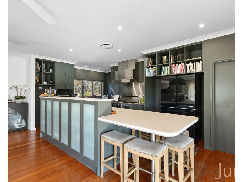 141 Camp Road, Lovedale NSW 2325