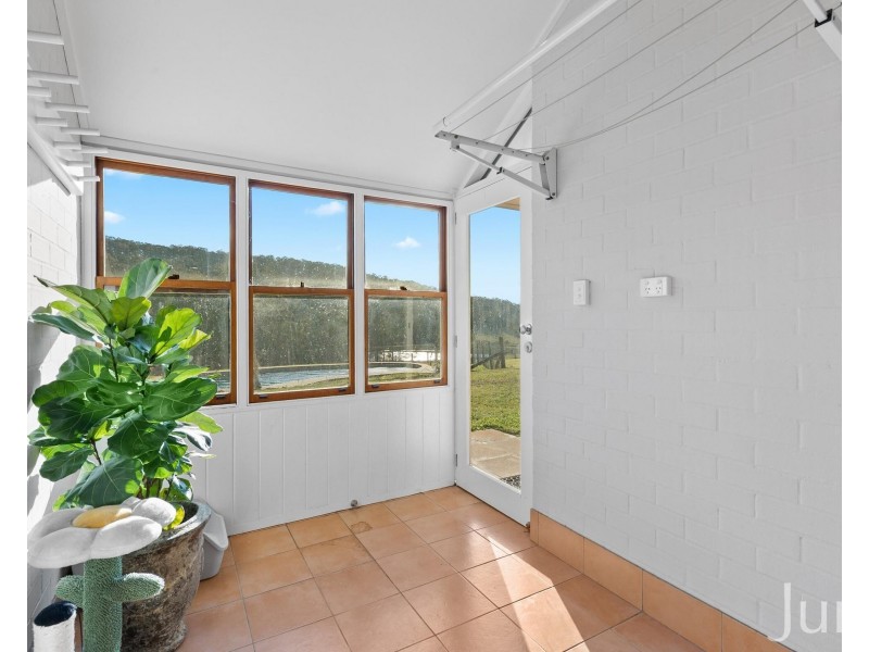 141 Camp Road, Lovedale NSW 2325