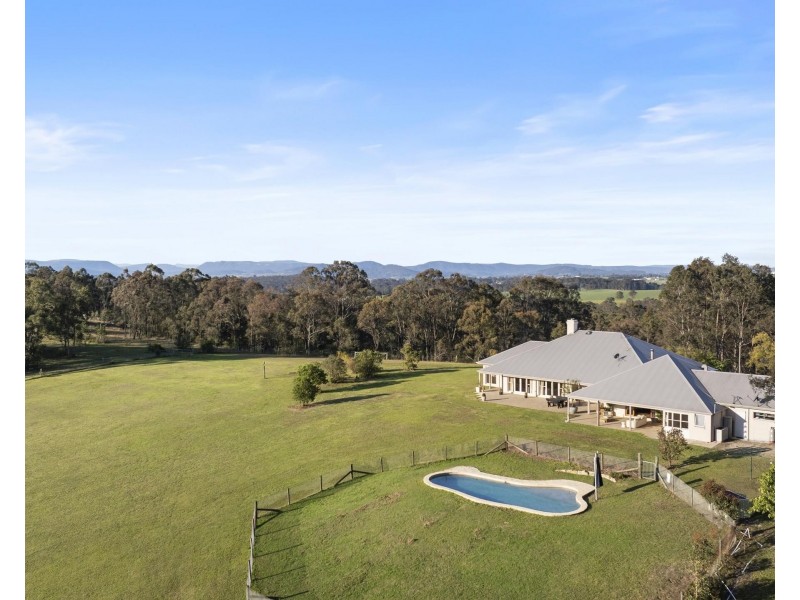 141 Camp Road, Lovedale NSW 2325