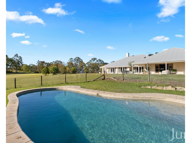 141 Camp Road, Lovedale NSW 2325