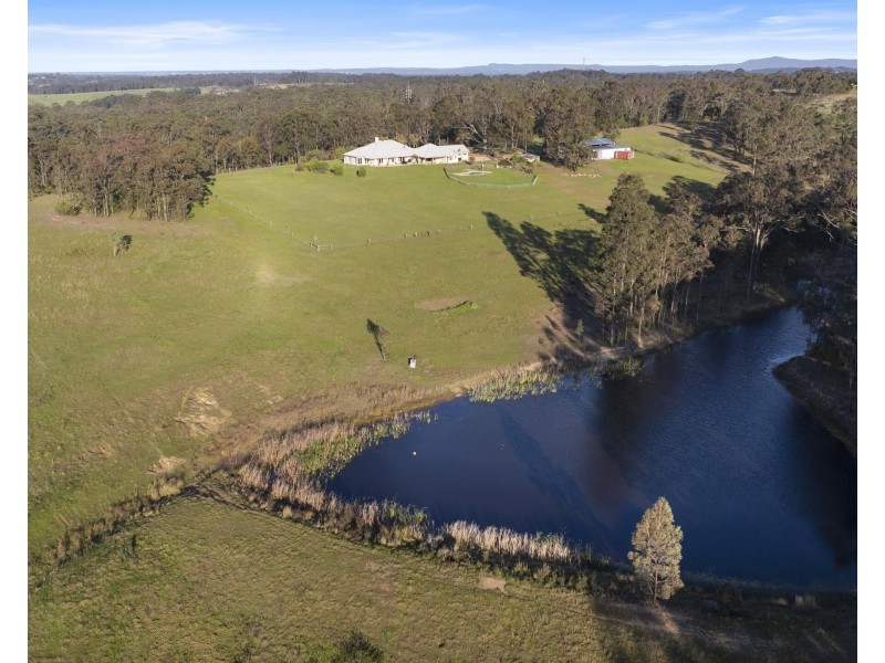 141 Camp Road, Lovedale NSW 2325