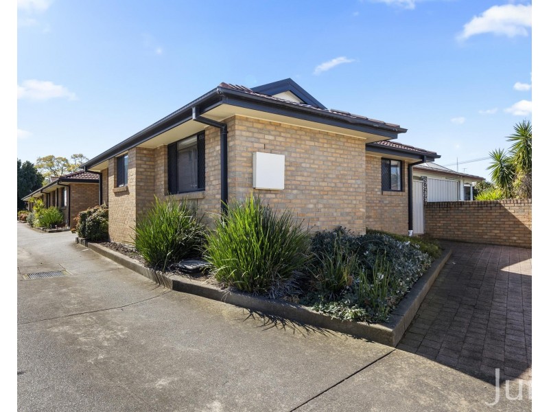 1/304 Maitland Road, Cessnock NSW 2325