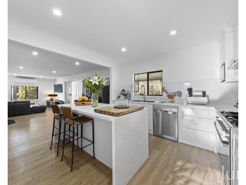 20 Stirling Street, Abernethy NSW 2325