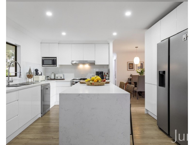20 Stirling Street, Abernethy NSW 2325